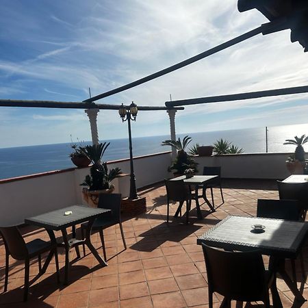 Hotel Punto Azzurro Forio di Ischia المظهر الخارجي الصورة