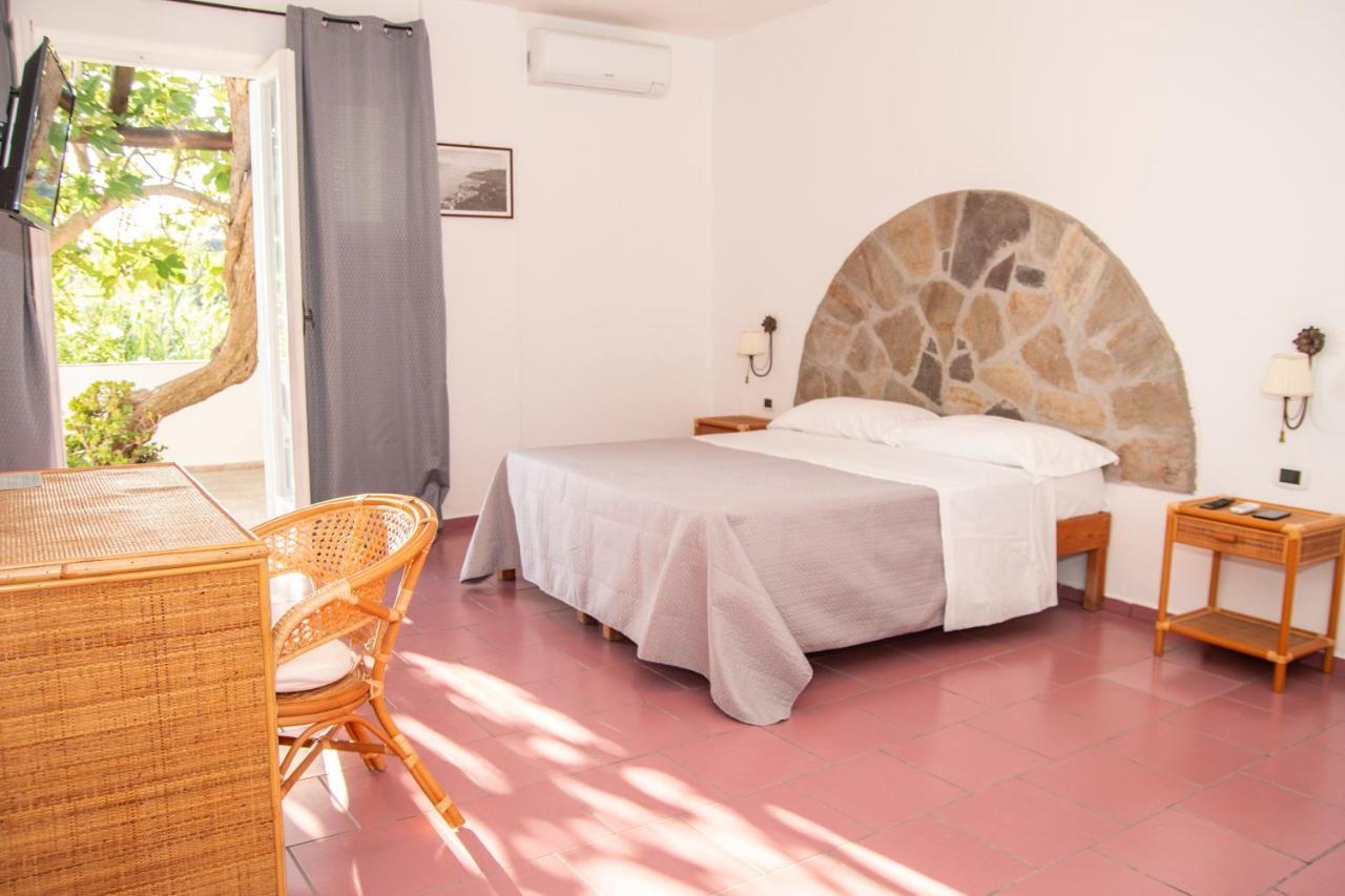 Hotel Punto Azzurro Forio di Ischia المظهر الخارجي الصورة