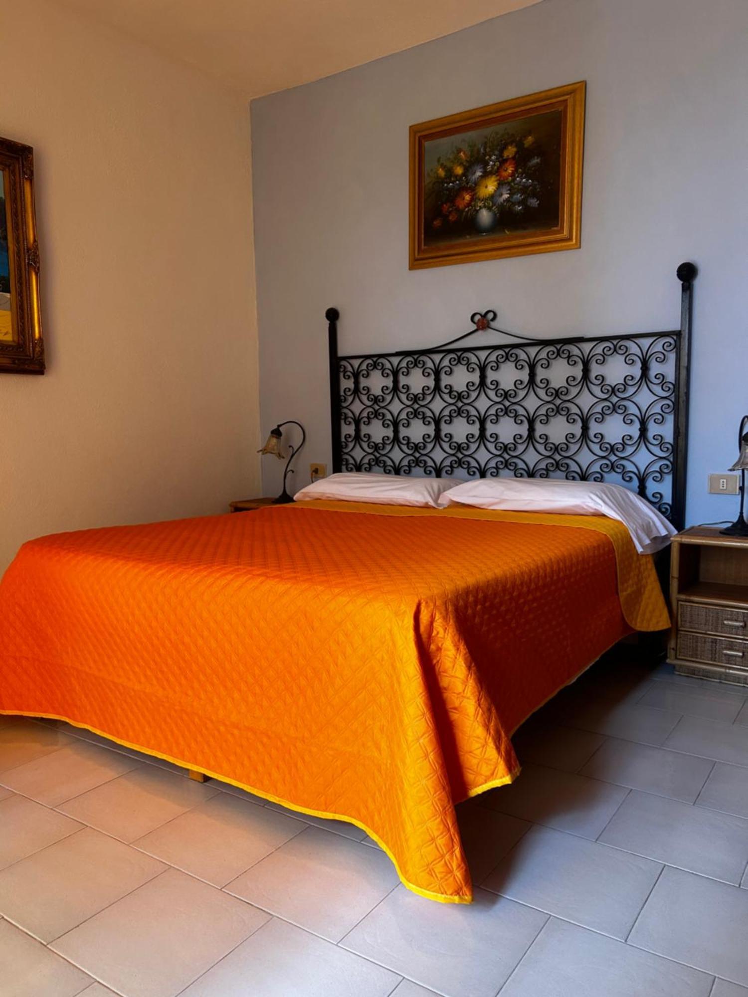 Hotel Punto Azzurro Forio di Ischia المظهر الخارجي الصورة