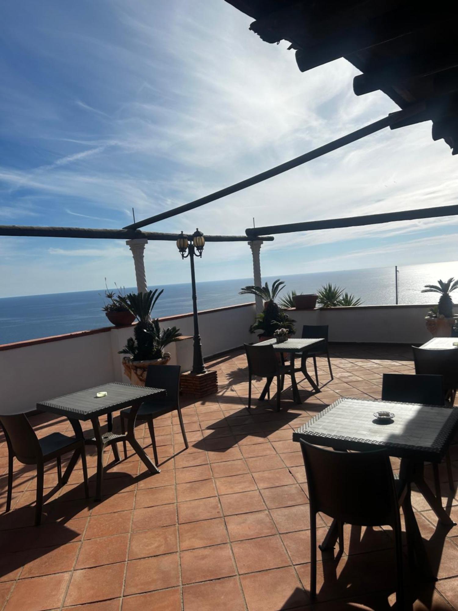 Hotel Punto Azzurro Forio di Ischia المظهر الخارجي الصورة